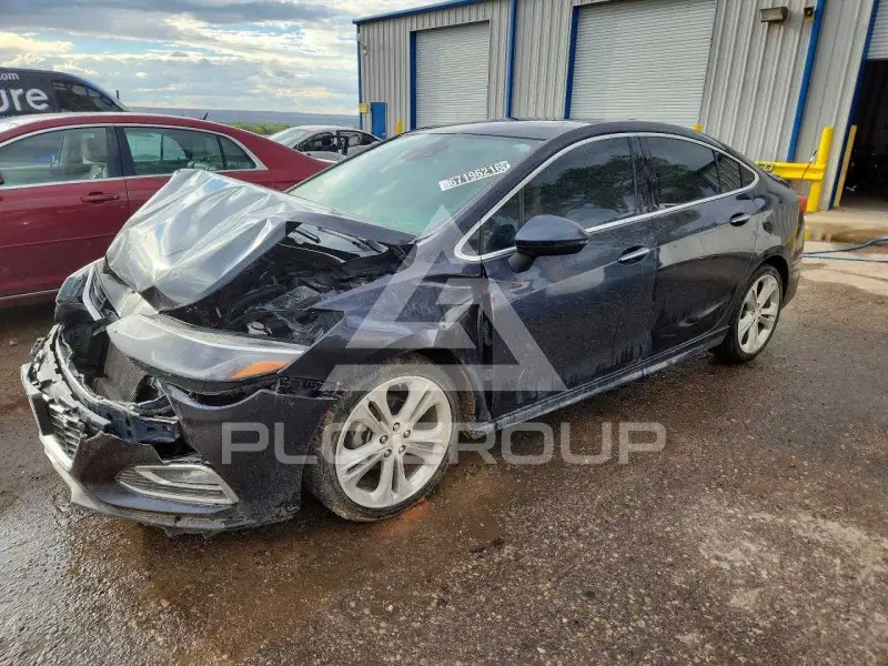 2016 Chevrolet Cruze photo