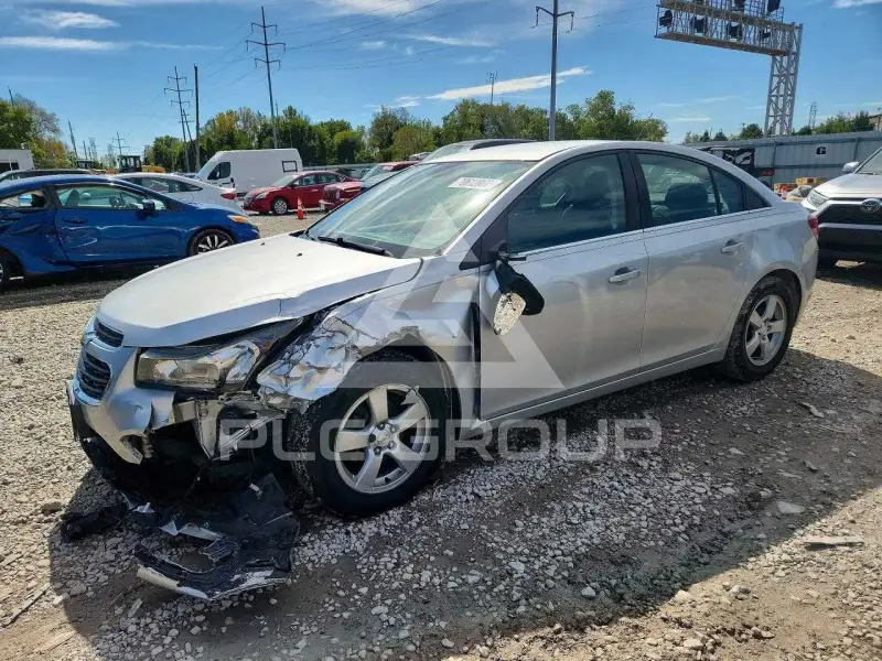 2016 Chevrolet Cruze photo