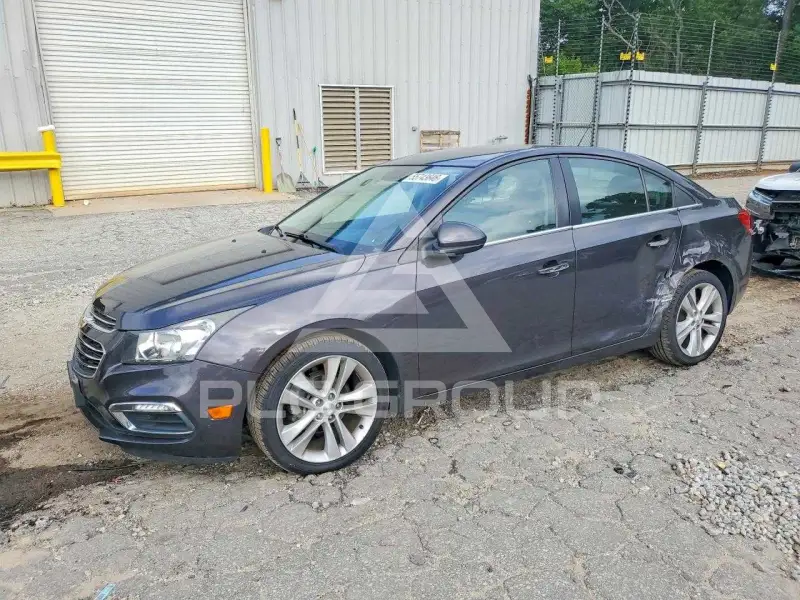 2016 Chevrolet Cruze photo