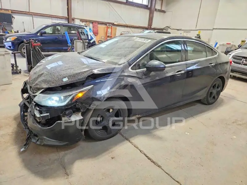 2016 Chevrolet Cruze photo