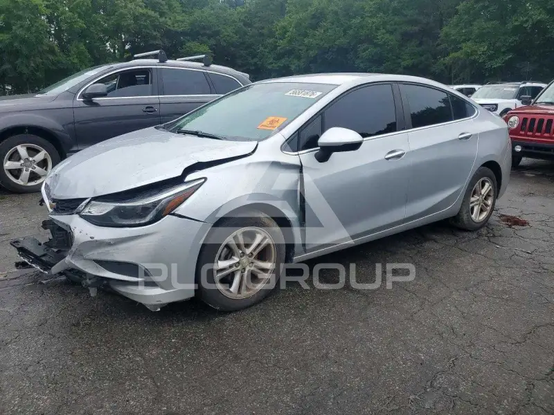2016 Chevrolet Cruze фото