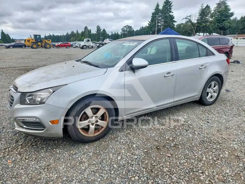 2016 Chevrolet Cruze photo