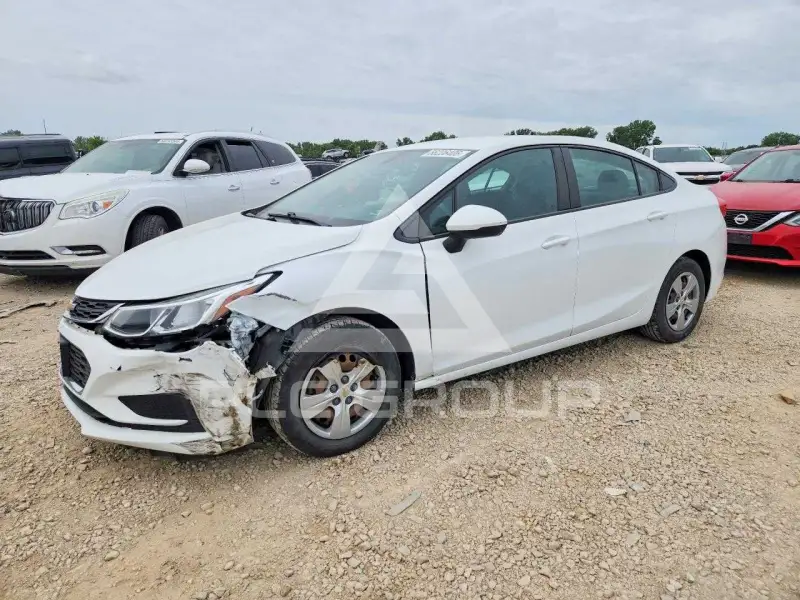 2016 Chevrolet Cruze photo