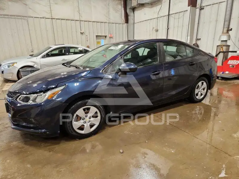 2016 Chevrolet Cruze photo