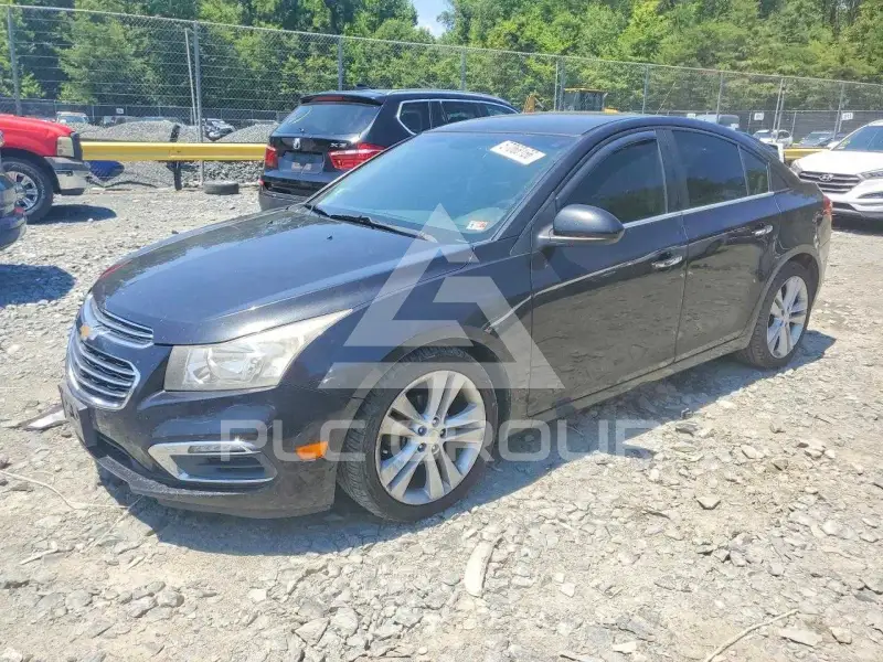 2016 Chevrolet Cruze photo