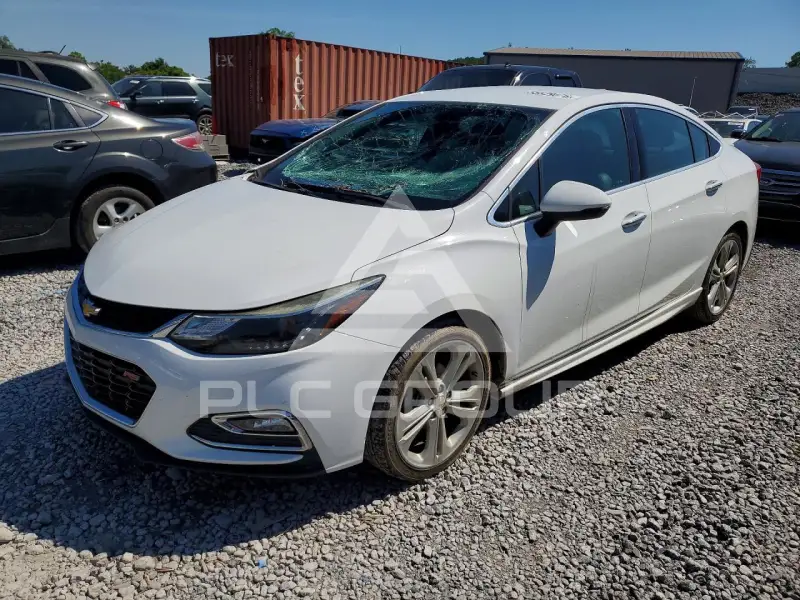 2016 Chevrolet Cruze photo