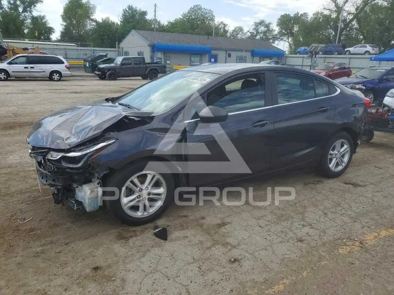 2016 Chevrolet Cruze фото