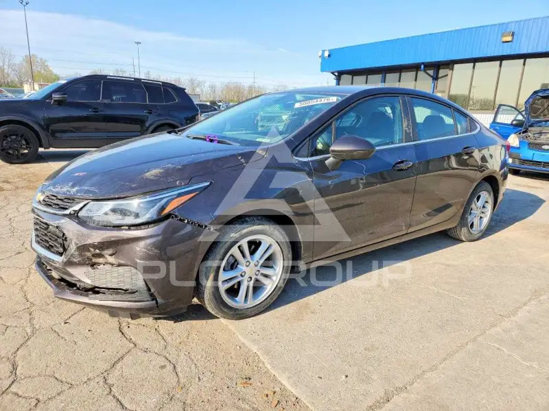2016 Chevrolet Cruze photo
