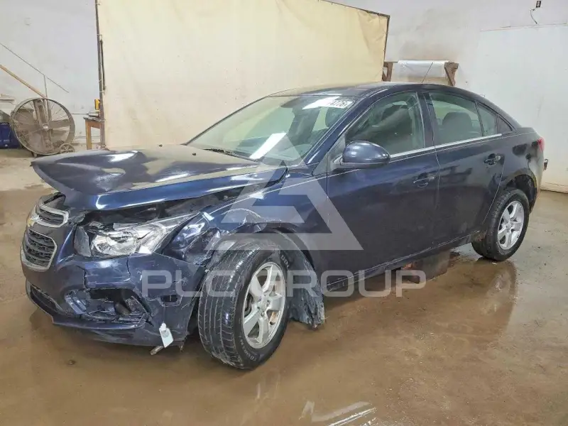 2016 Chevrolet Cruze photo