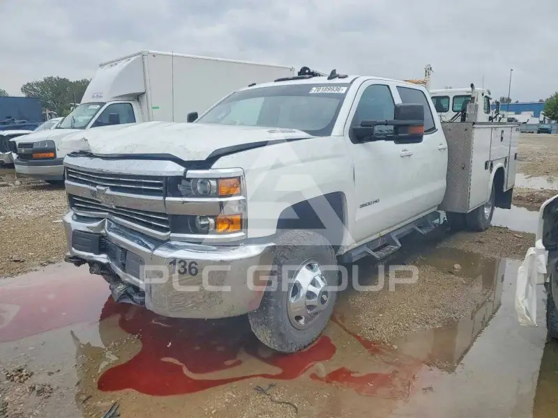 2016 Chevrolet Silverado фото