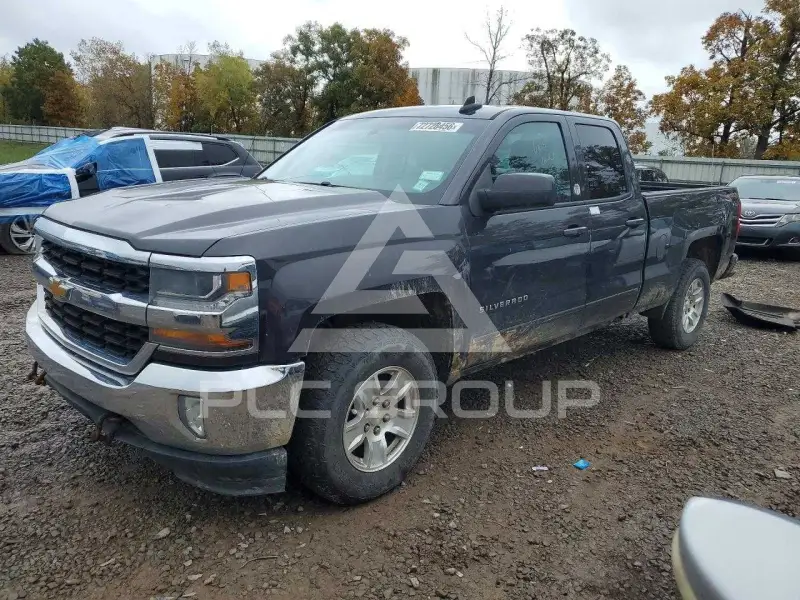 2016 Chevrolet Silverado photo