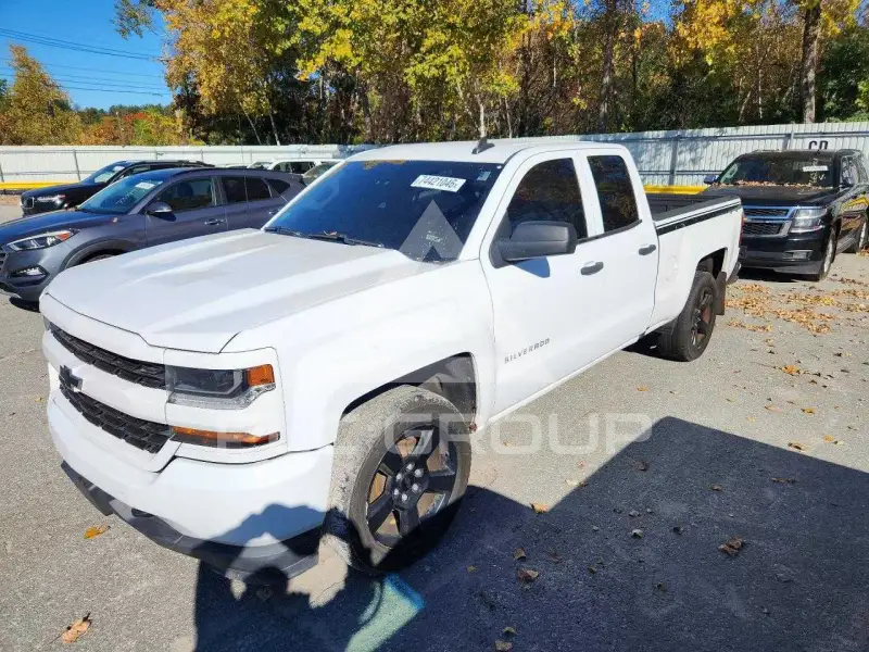 2016 Chevrolet Silverado фото