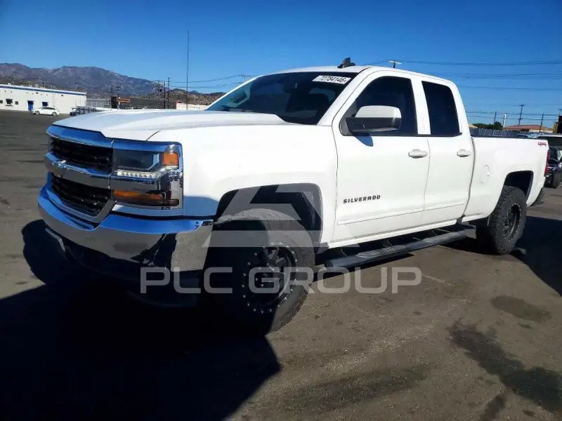 2016 Chevrolet Silverado фото