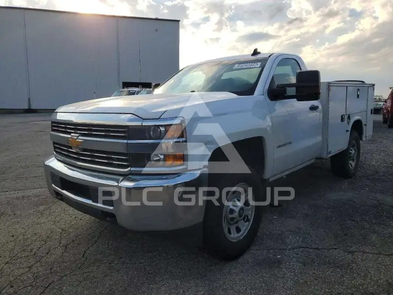 2016 Chevrolet Silverado photo