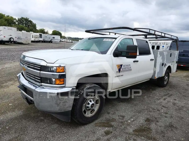 2016 Chevrolet Silverado photo