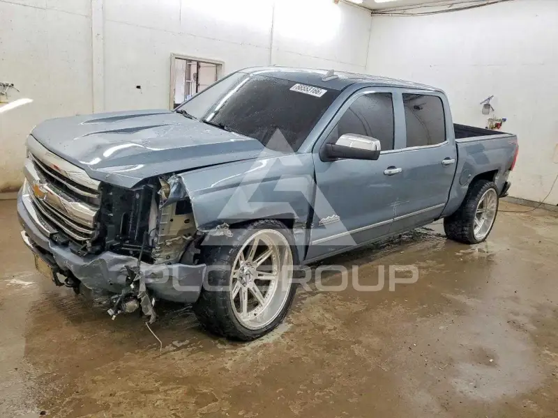 2016 Chevrolet Silverado photo