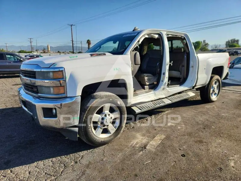 2016 Chevrolet Silverado photo