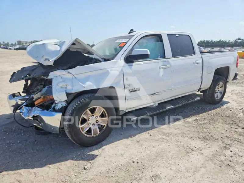 2016 Chevrolet Silverado photo