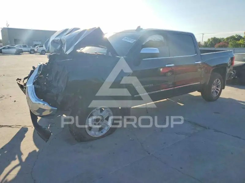 2016 Chevrolet Silverado photo