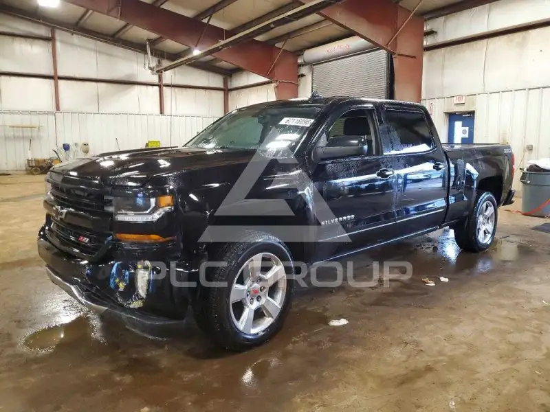 2016 Chevrolet Silverado photo