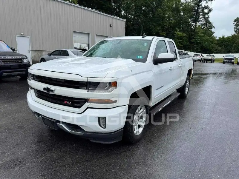 2016 Chevrolet Silverado фото