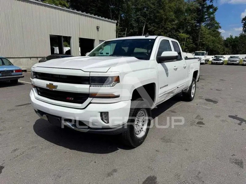 2016 Chevrolet Silverado фото