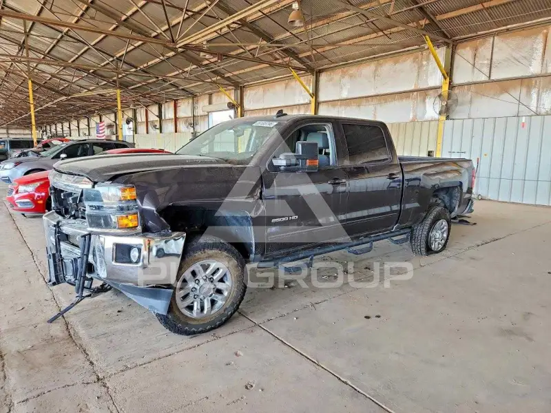 2016 Chevrolet Silverado фото