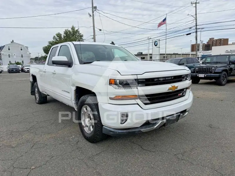 2016 Chevrolet Silverado фото