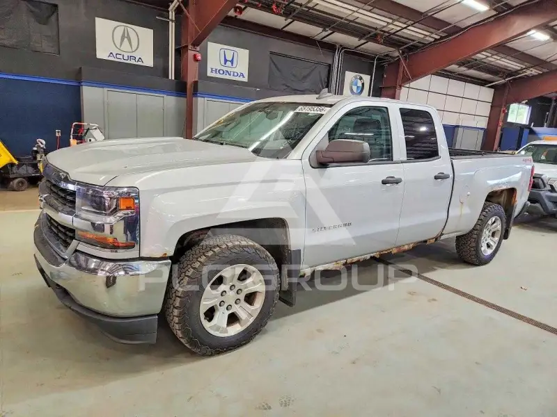 2016 Chevrolet Silverado фото