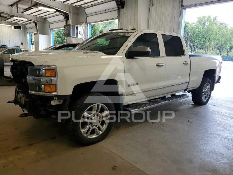 2016 Chevrolet Silverado photo