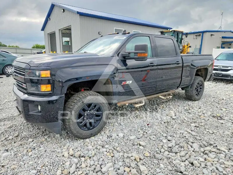2016 Chevrolet Silverado фото