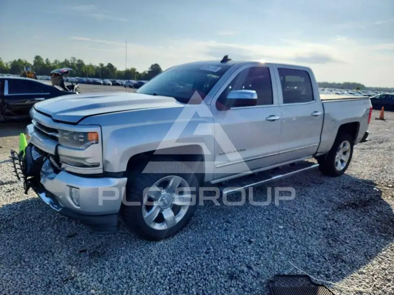 2016 Chevrolet Silverado photo
