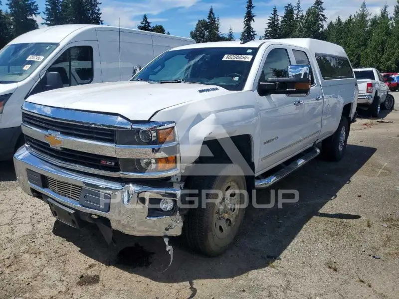 2016 Chevrolet Silverado фото