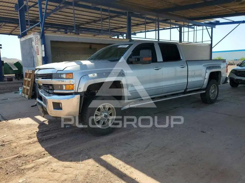2016 Chevrolet Silverado фото