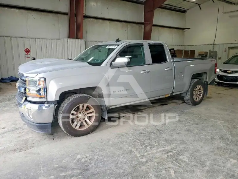 2016 Chevrolet Silverado фото
