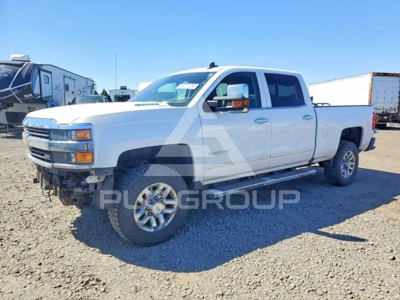 2016 Chevrolet Silverado фото