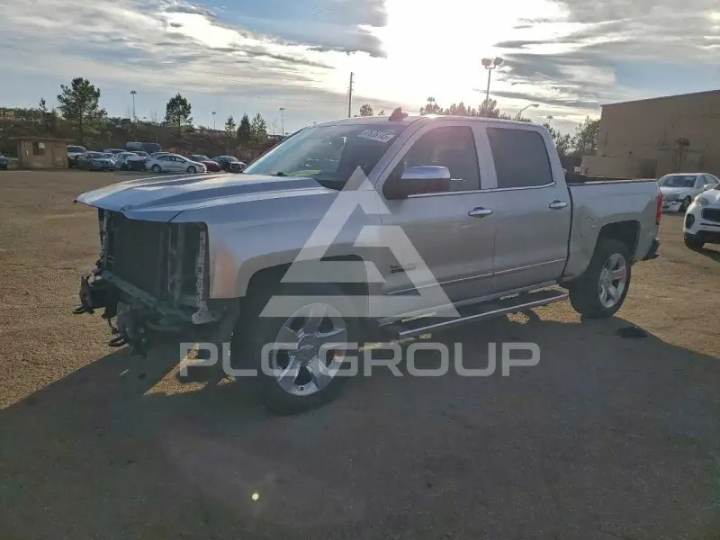 2016 Chevrolet Silverado photo