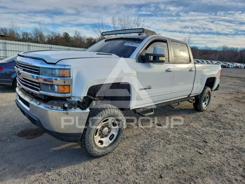 2016 Chevrolet Silverado фото