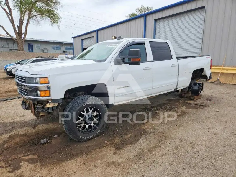 2016 Chevrolet Silverado фото