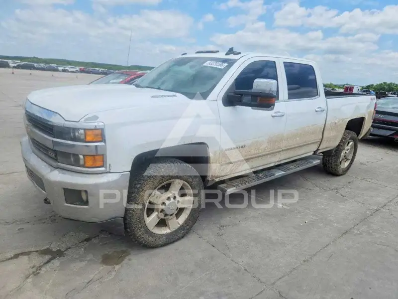 2016 Chevrolet Silverado фото
