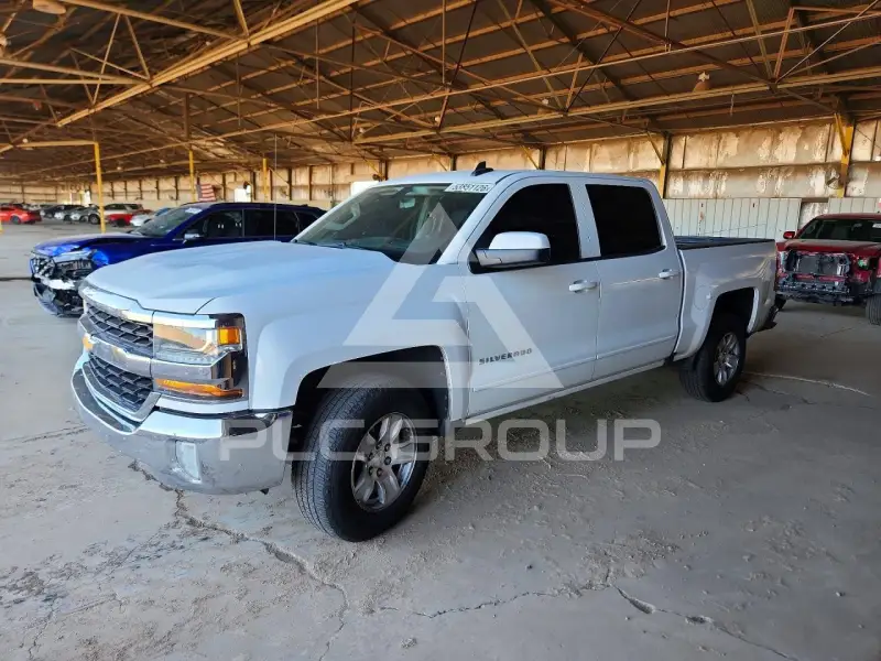 2016 Chevrolet Silverado photo