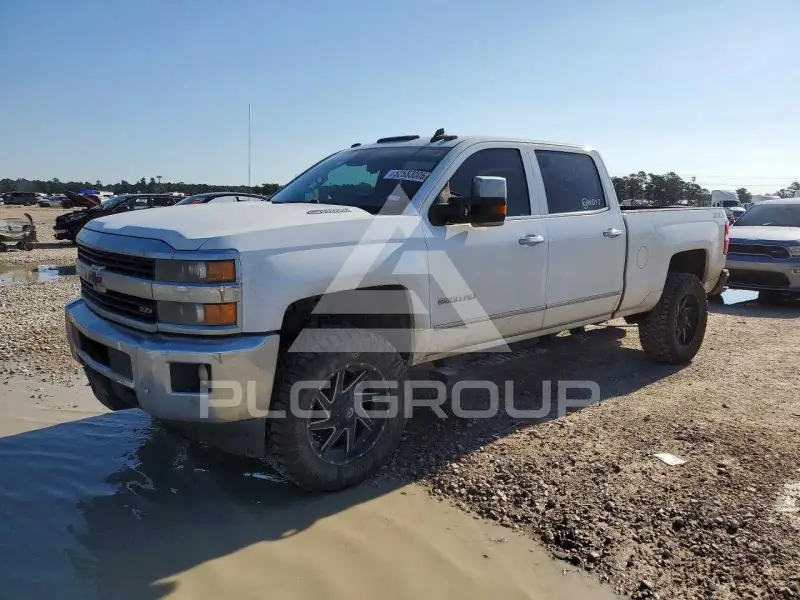 2016 Chevrolet Silverado фото