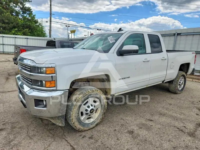 2016 Chevrolet Silverado фото