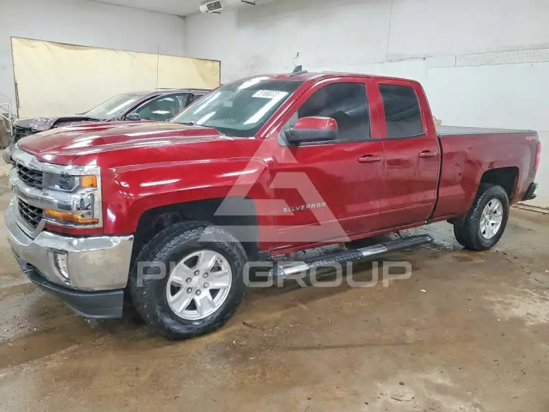 2016 Chevrolet Silverado photo