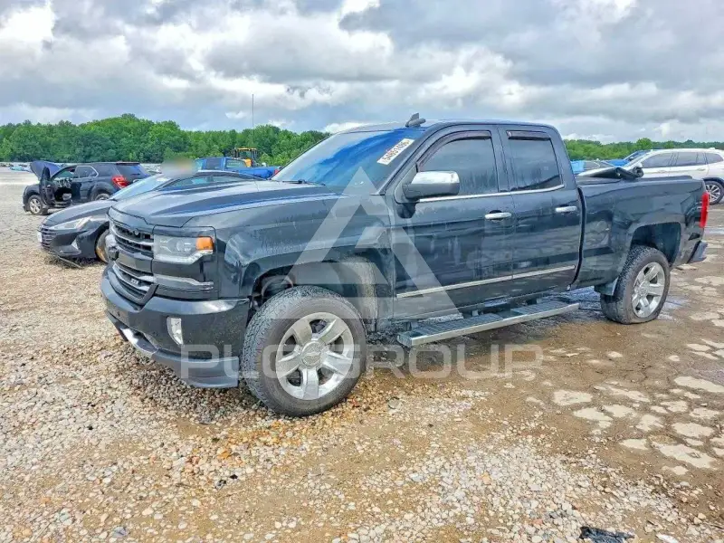 2016 Chevrolet Silverado photo