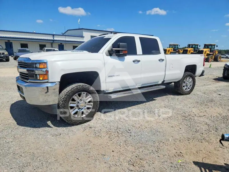 2016 Chevrolet Silverado фото