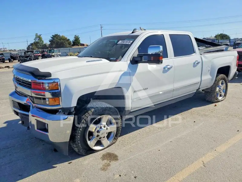 2016 Chevrolet Silverado фото