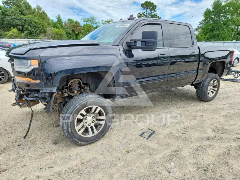 2016 Chevrolet Silverado photo