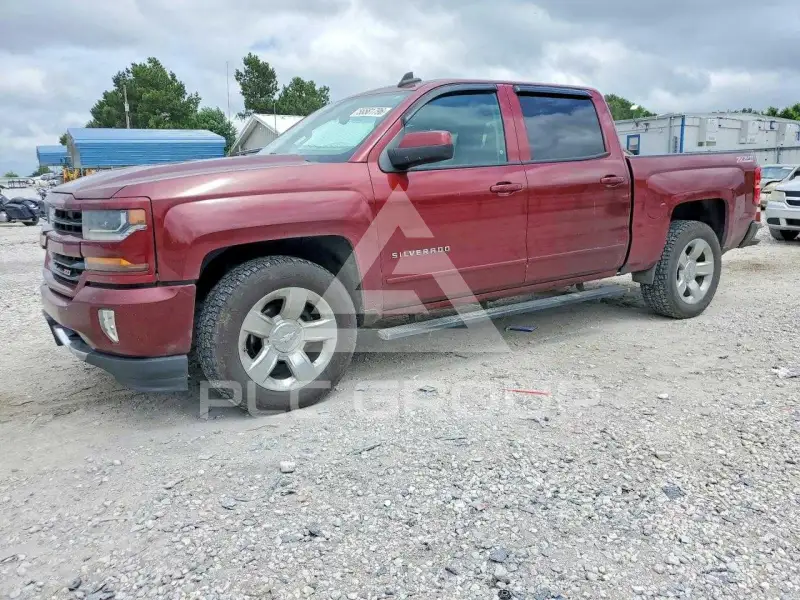 2016 Chevrolet Silverado photo