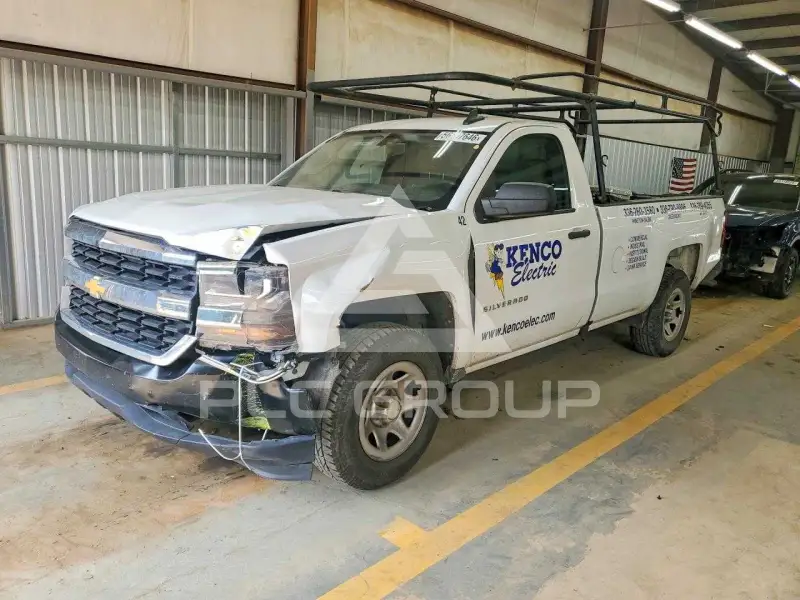 2016 Chevrolet Silverado photo